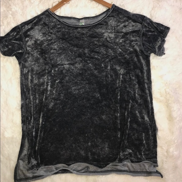 ✨Velvet Shirts✨ - Picture 5 of 7